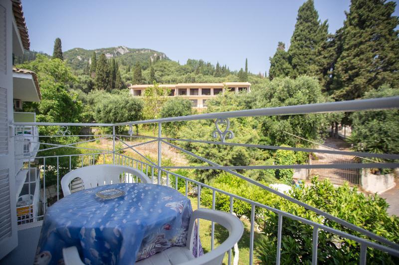 Bella Vista Hotel Studios & Apartments Parga Exterior foto